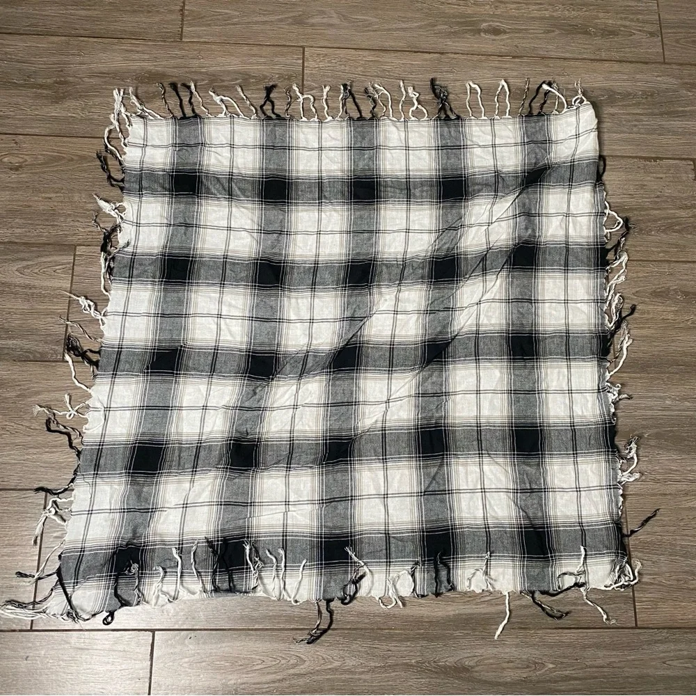 Unbranded Frayed Edge Scarf